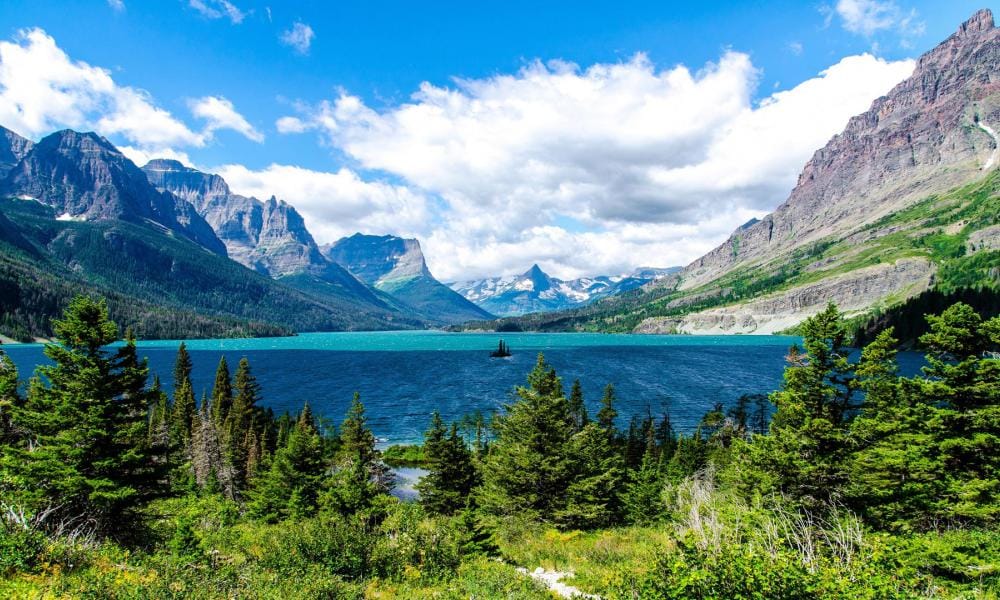 Alpine lake
